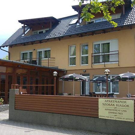 Adam Apartmanhaz Siofok Exterior photo