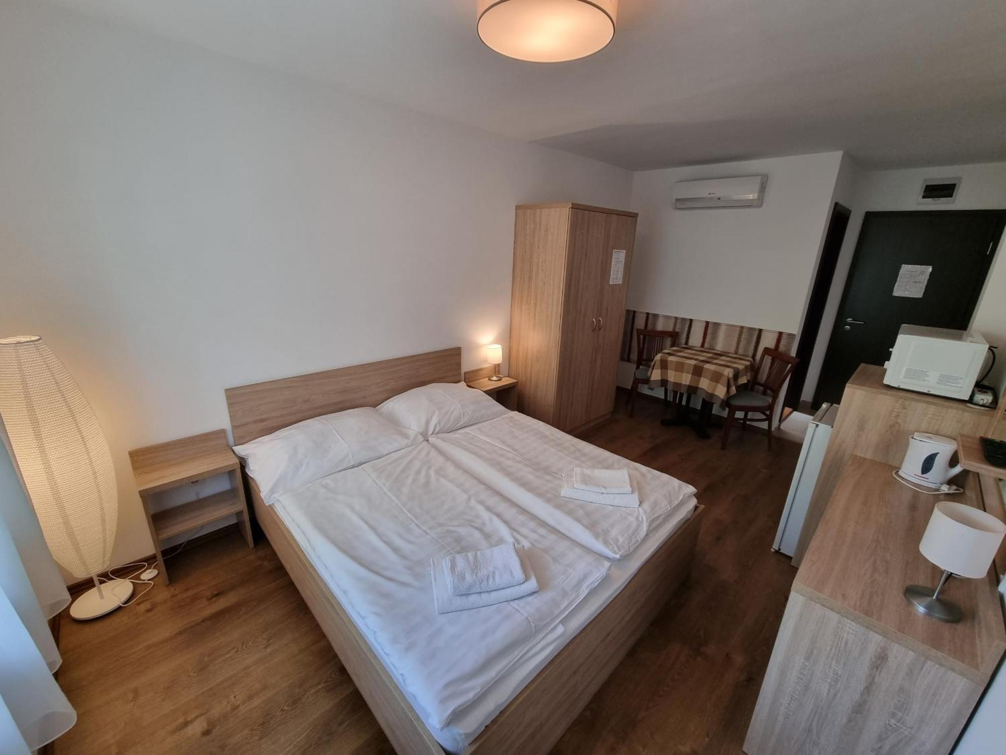 Adam Apartmanhaz Siofok Room photo