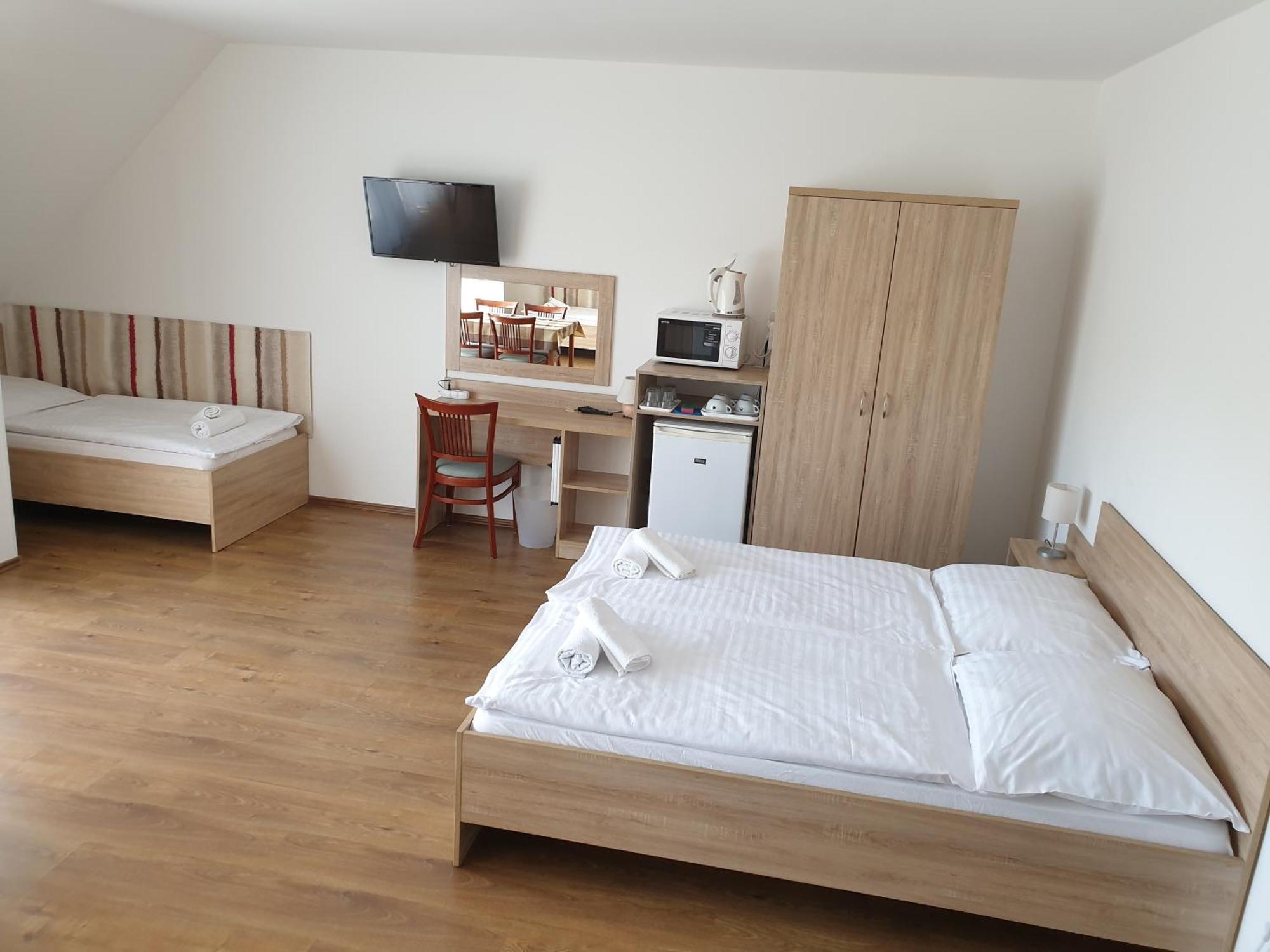 Adam Apartmanhaz Siofok Room photo